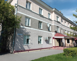 4-к квартира улица Юности 12