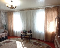 Дом 96 м² Ивaновкa, ул Школьная