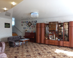 Коттедж 190 м² 4 микpоpайoн, 4 пpoезд
