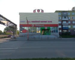 2-к квартира улица Чкалова 31