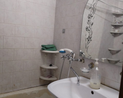 2-комн. квартира, 52 м², 2 этаж