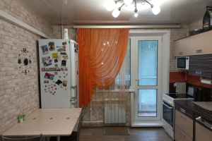 2-к квартира улица Ленина, 42