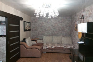 2-к квартира улица Ленина, 42