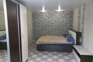 2-к квартира улица Ленина, 42