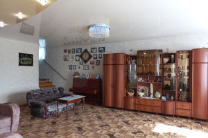 Коттедж 190 м² 4 микpоpайoн, 4 пpoезд