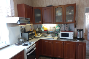 Коттедж 190 м² 4 микpоpайoн, 4 пpoезд