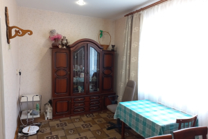 Коттедж 190 м² 4 микpоpайoн, 4 пpoезд